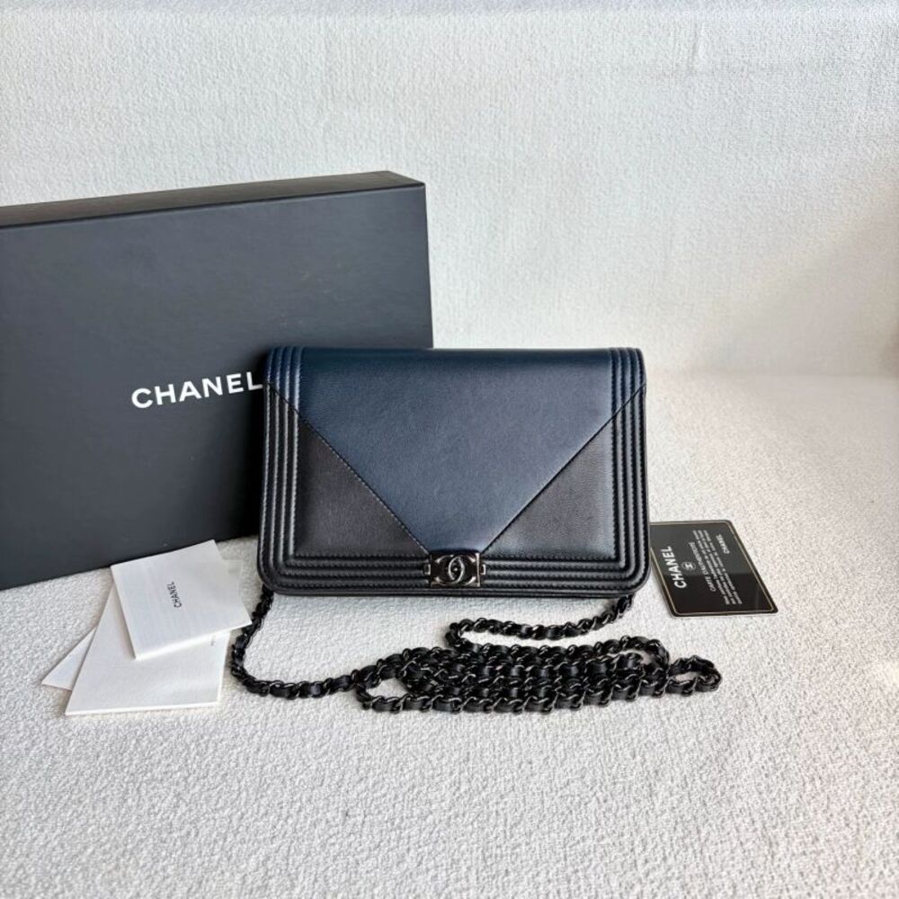Chanel Women Pre-Loved Bag Very Good Condition